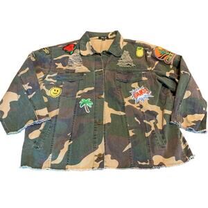 365 Women’s Camo Fringed Jacket Patches Distressed Hippie Boho Size Large